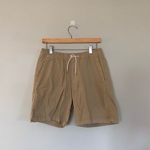 Abercrombie & Fitch khaki shorts - New w/o tags
